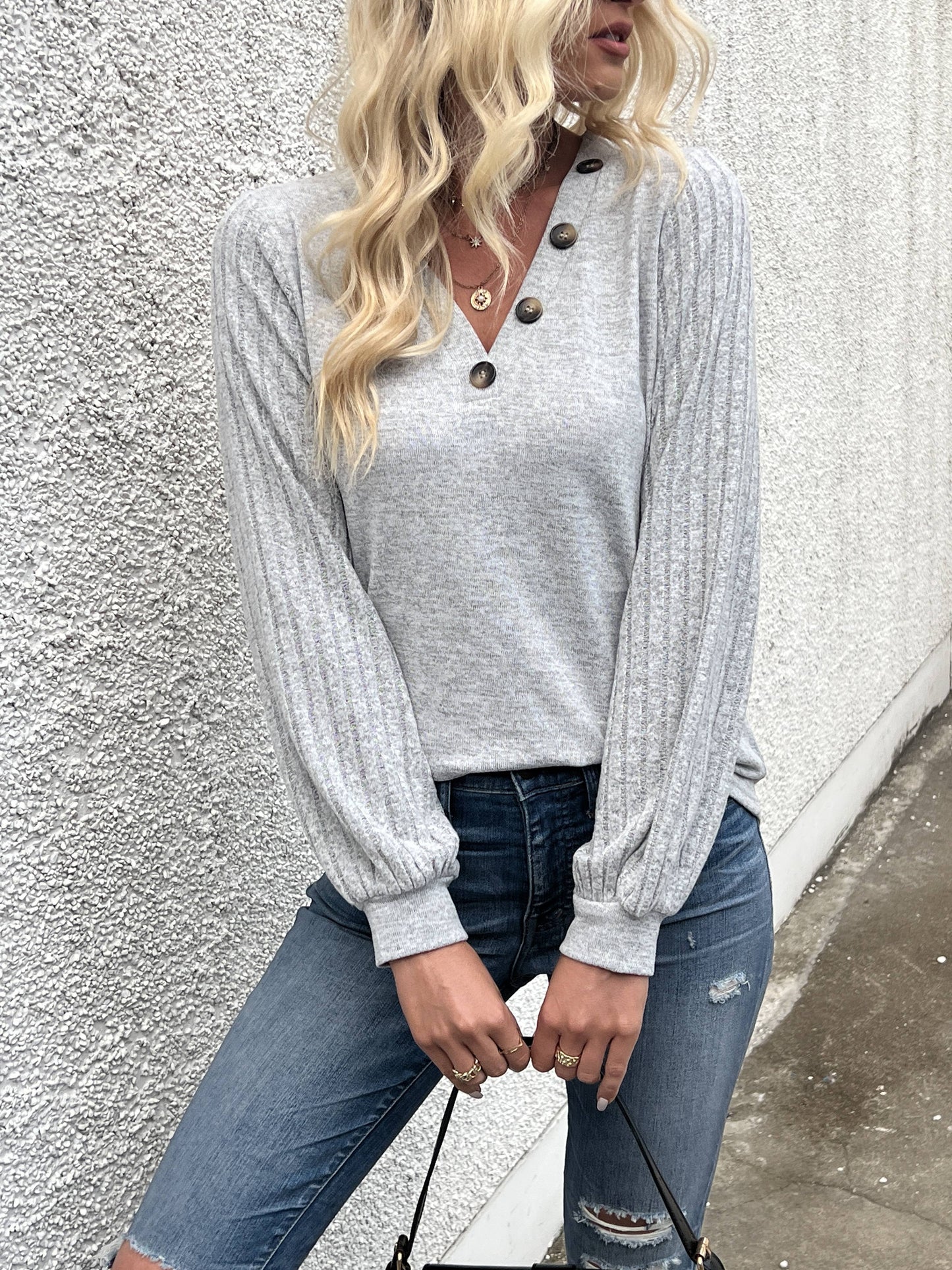 Solid Ribbed V-Neck Long Sleeve T-Shirt, Elegant and Comfortable.