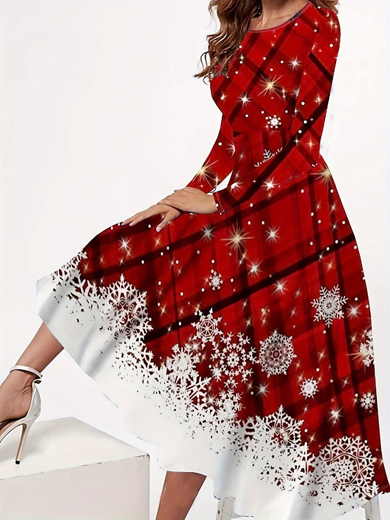 Christmas Print Long Sleeve Midi Dress, Crew Neck for Fall & Winter.