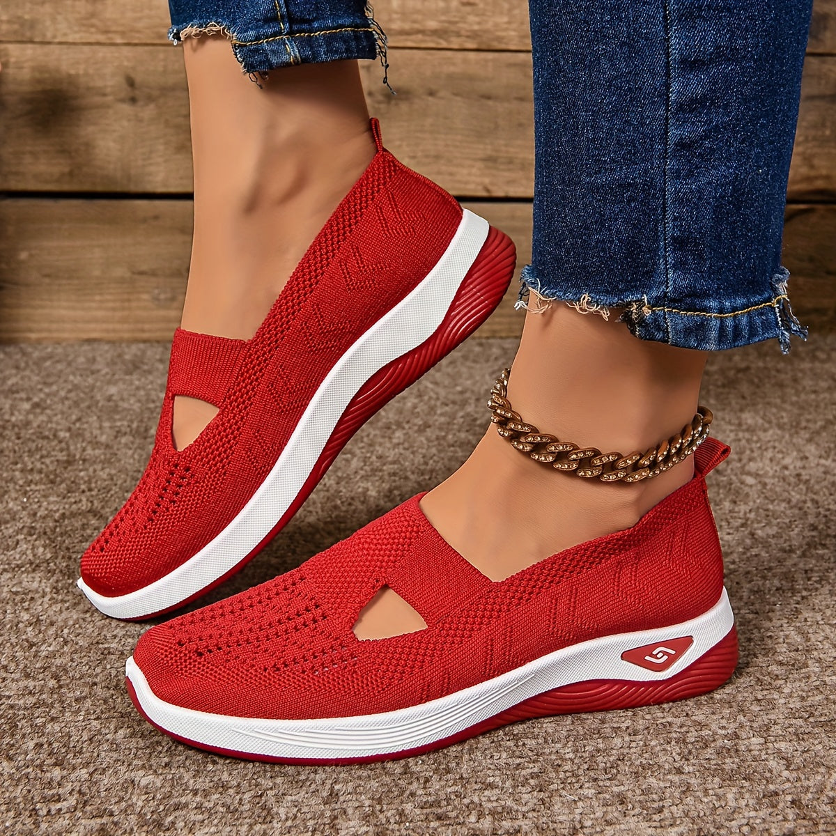 Women's Cut-out Slip-on Sneakers, Breathable Casual Walking Shoes (Plus Size)